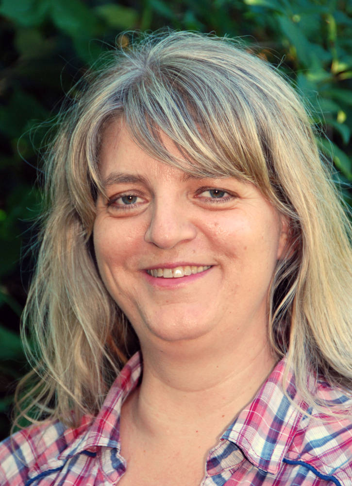 Tina Höll
